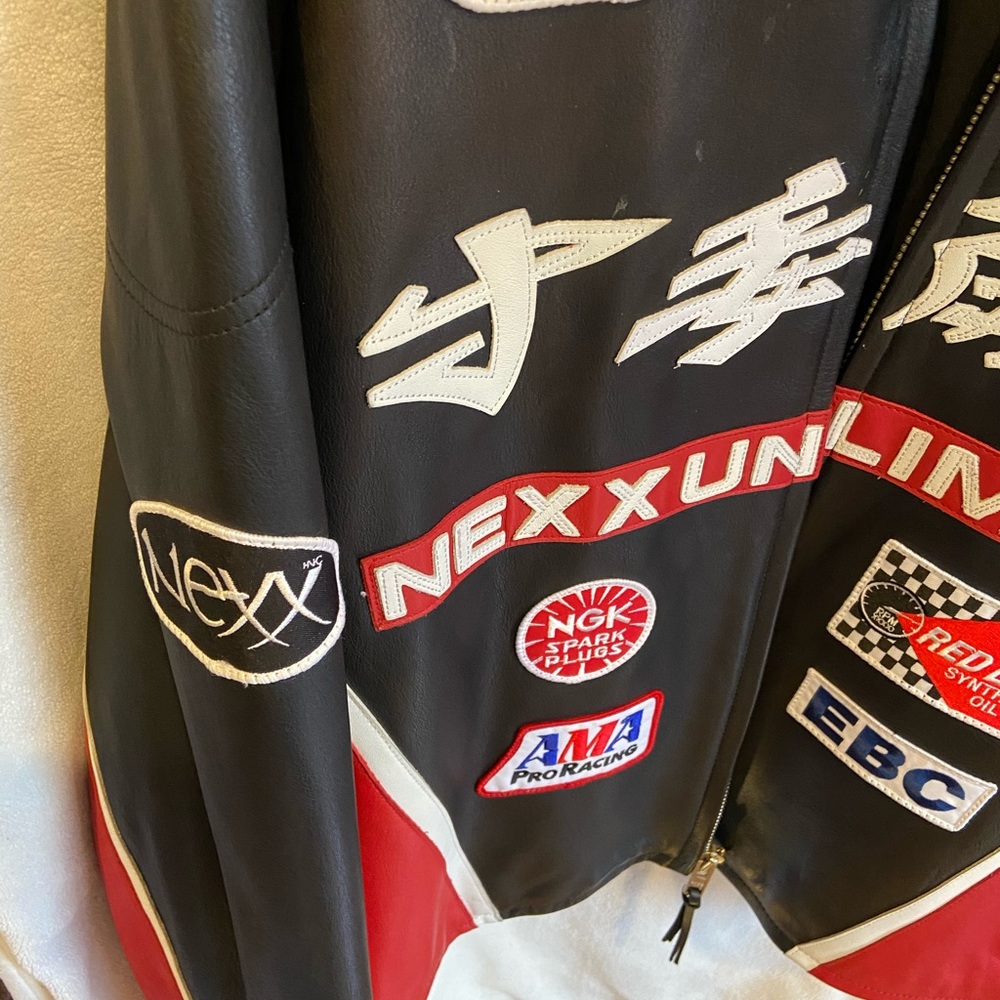 Motorcycle jacket - Picture 3 of 4